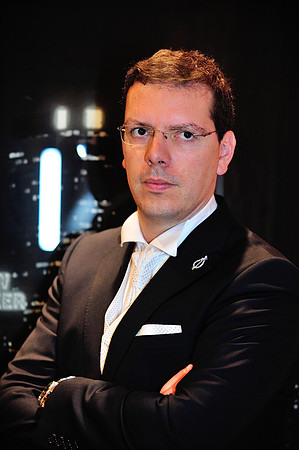 SIM_1905